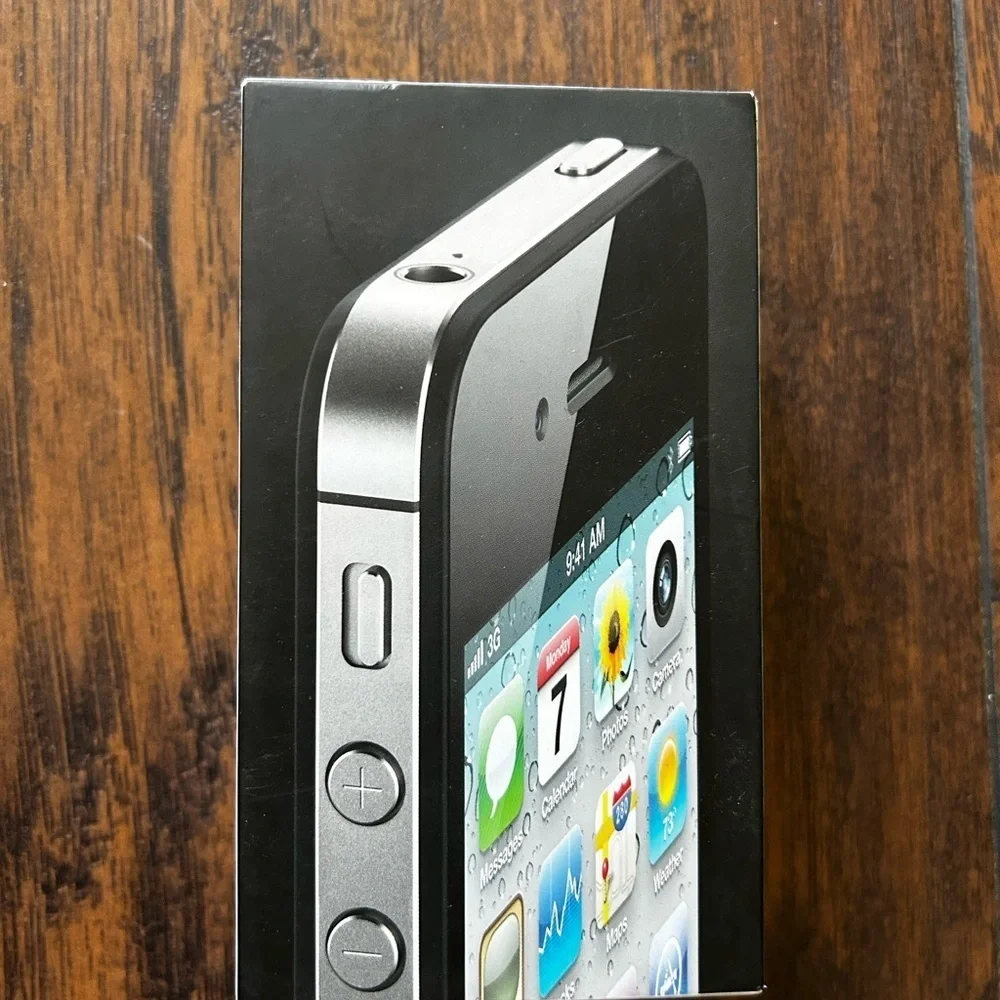 Apple iPhone 4- Box Only